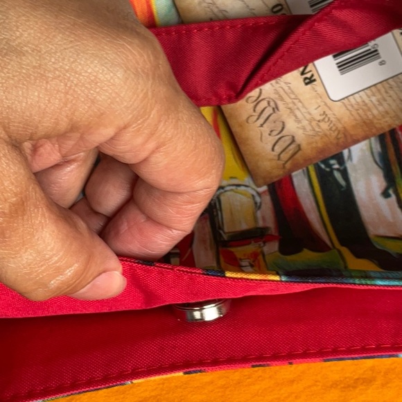 Lady Liberty Fashions Red & White Ski Valais Tote, NWT - Picture 14 of 16